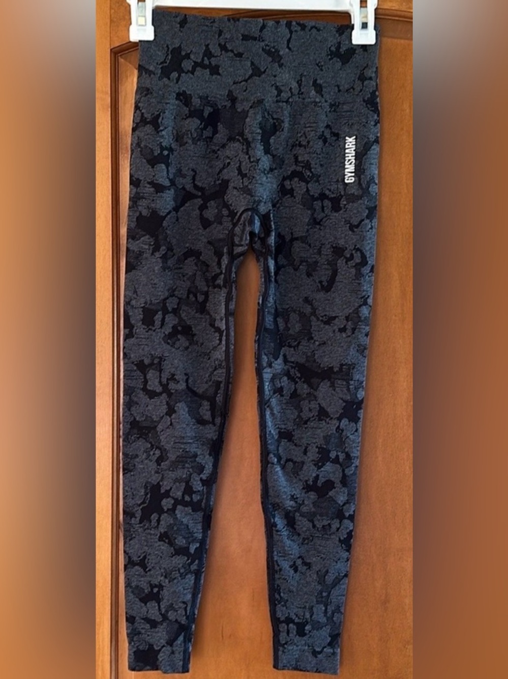 Gymshark Adapt Camo Seamless High-Waisted Leggings Grey Black Small